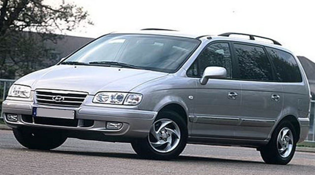 montaj-parbriz-hyundai-trajet