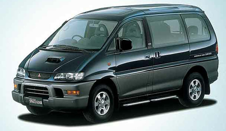 montaj-parbriz-mitsubishi-l400